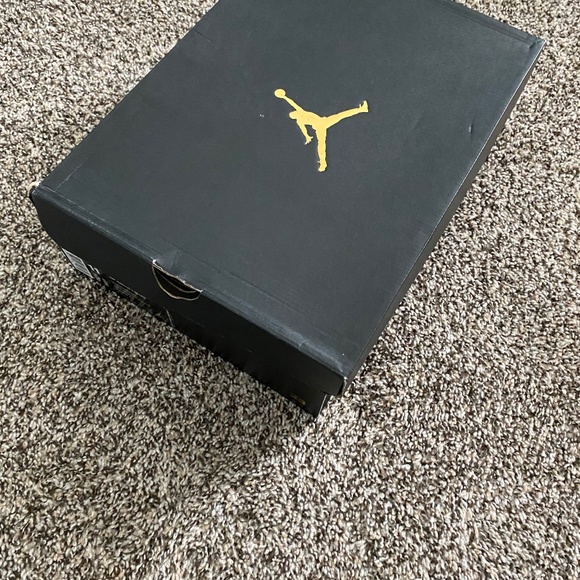 Jordan 9 size 11 retro